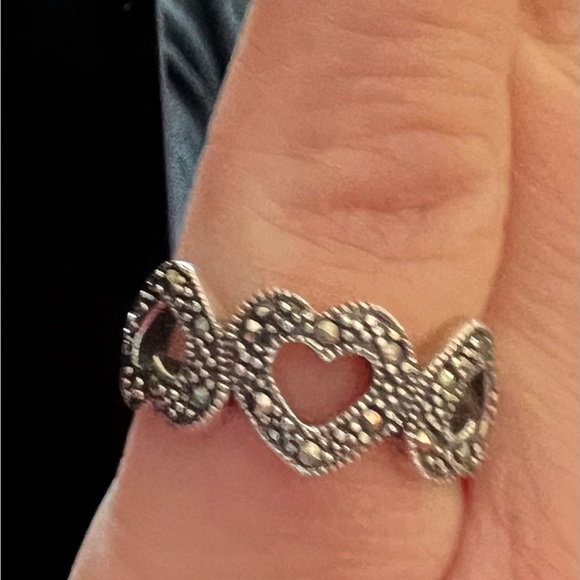 Sterling Silver 3 hearts ring sz 6.5 - Picture 9 of 10